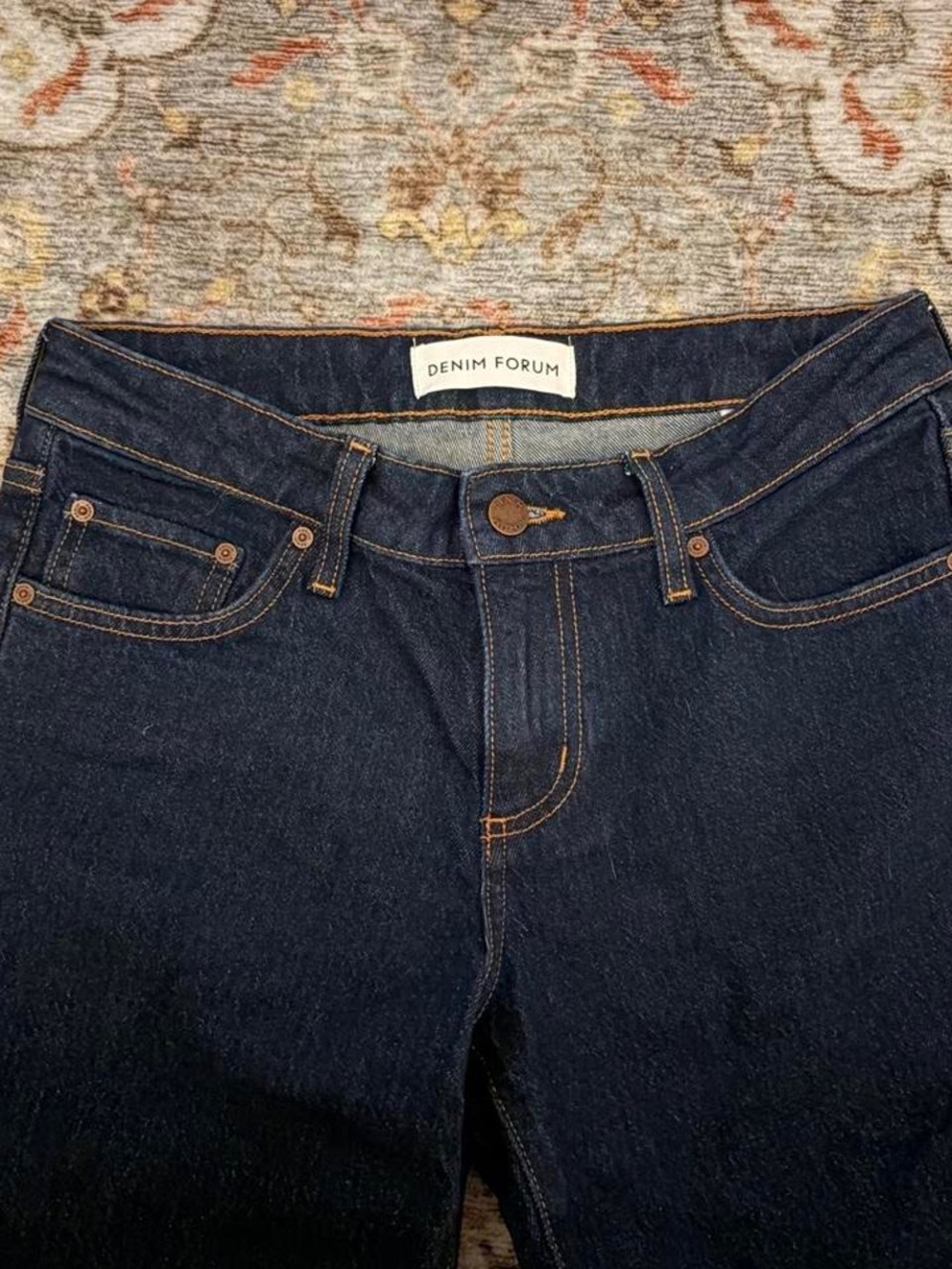 Aritzia Women's Navy and Blue Jeans